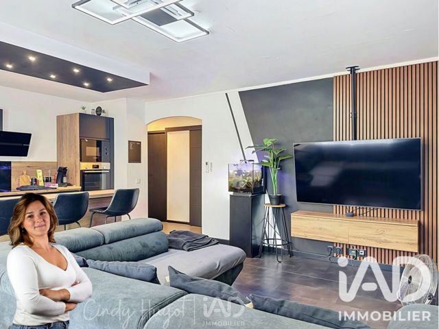 Vente  Appartement T3  de 68 m² à Draguignan 156 000 euros Réf: SFN-2128076