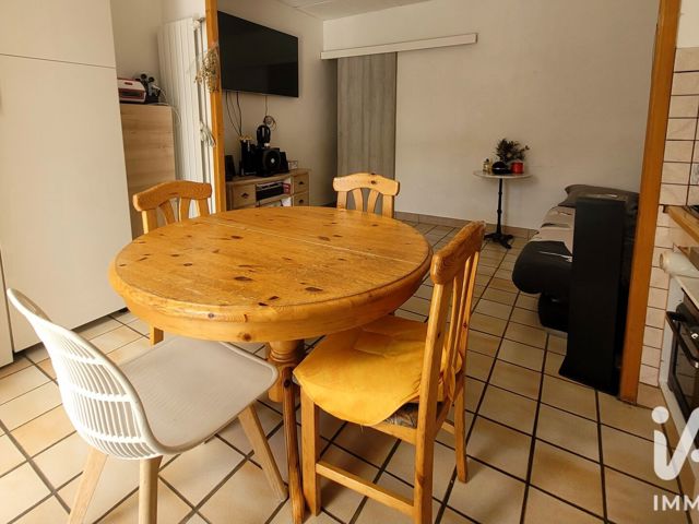 Vente  Appartement F2  de 32 m² à La Seyne 130 000 euros Réf: SFN-2122849