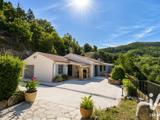 Vente  Maison de 120 m² à Fréjus 765 000 euros