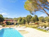 Vente  Maison de 248 m² à Bormes les Mimosas 1 849 000 euros