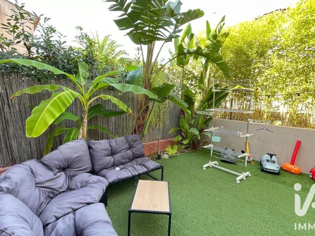 Vente  Maison de 79 m² à Hyères 399 000 euros Réf: SFN-2101261