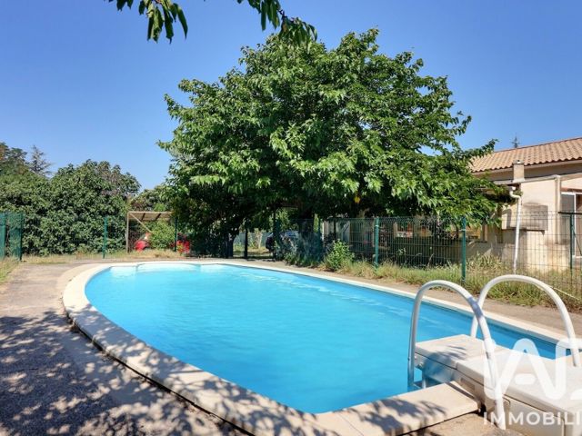 Vente  Maison de 106 m² à Saint Maximin la Sainte Baume 385 000 euros Réf: SFN-2128885