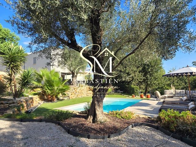 Vente  Maison de 147 m² à Solliès Toucas 869 000 euros Réf: SFN-2127942