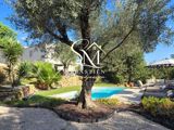 Vente  Maison de 147 m² à Solliès Toucas 869 000 euros