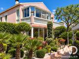 Vente  Maison de 220 m² à La Garde 749 000 euros