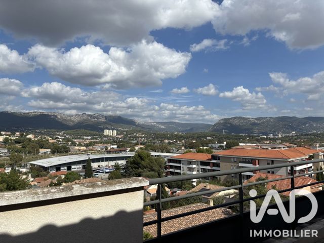 Vente  Appartement F2  de 47 m² à La Seyne 160 000 euros Réf: SFN-2125755