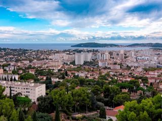 Vente  Appartement F3  de 85 m² à Toulon 599 000 euros