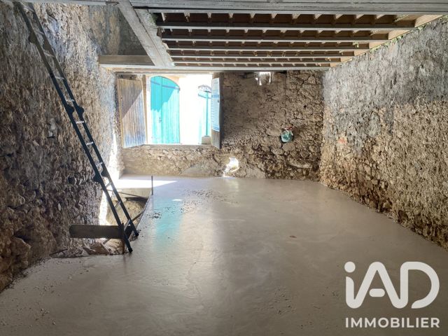 Vente  Maison de 108 m² à Pontevès 79 500 euros Réf: SFN-2076655