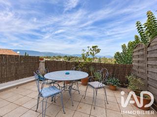 Vente  Appartement F2  de 36 m² à Saint Paul en Forêt 130 000 euros Réf: SFN-2133001