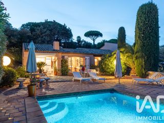 Vente  Maison de 180 m² à Sainte Maxime 1 690 000 euros Réf: SFN-2103389