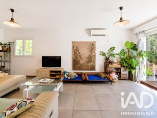 Vente  Maison de 100 m² à Hyères 499 900 euros