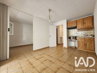 Vente  Appartement F3  de 31 m² à Sainte Maxime 205 000 euros Réf: SFN-2133796