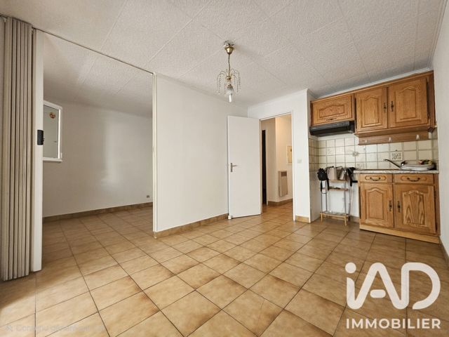 Vente  Appartement F3  de 31 m² à Sainte Maxime 205 000 euros Réf: SFN-2133796