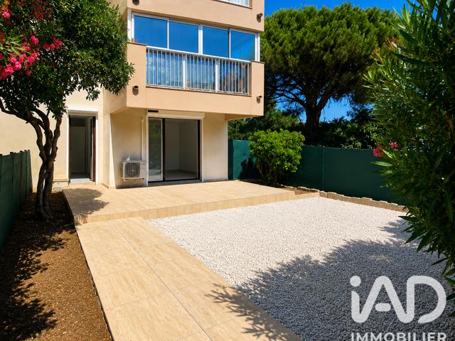 Vente  Appartement T3  de 56 m² à Fréjus 259 000 euros Réf: SFN-2070979