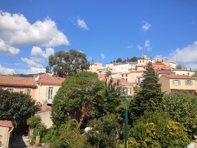 Vente  Appartement F3  de 60 m² à La Garde 158 000 euros Réf: SFN-2129163