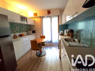 Vente  Appartement T2  de 49 m² à Toulon 148 300 euros