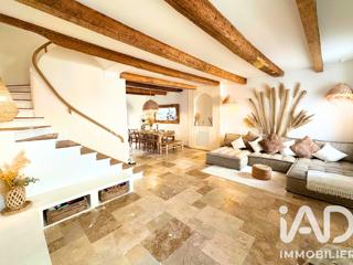 Vente  Maison de 105 m² à La Crau 449 000 euros