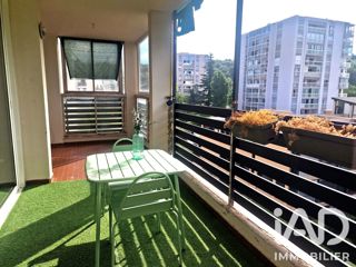 Vente  Appartement F3  de 75 m² à La Valette du Var 190 000 euros Réf: SFN-2136792
