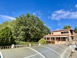 Vente  Maison de 195 m² à Pourrières 619 000 euros