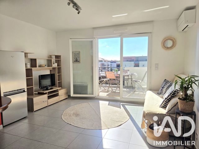 Vente  Appartement T2  de 34 m² au Lavandou 225 000 euros Réf: SFN-2131521