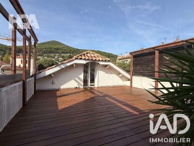 Vente  Appartement F3  de 111 m² à La Valette du Var 350 000 euros Réf: SFN-2141996