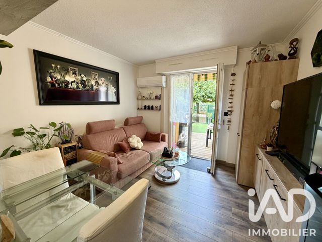 Vente  Appartement F2  de 38 m² à Fréjus 225 000 euros Réf: SFN-2143922