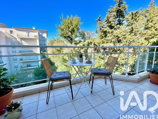 Vente  Appartement F2  de 45 m² à Saint Raphaël 255 000 euros Réf: SFN-1951095