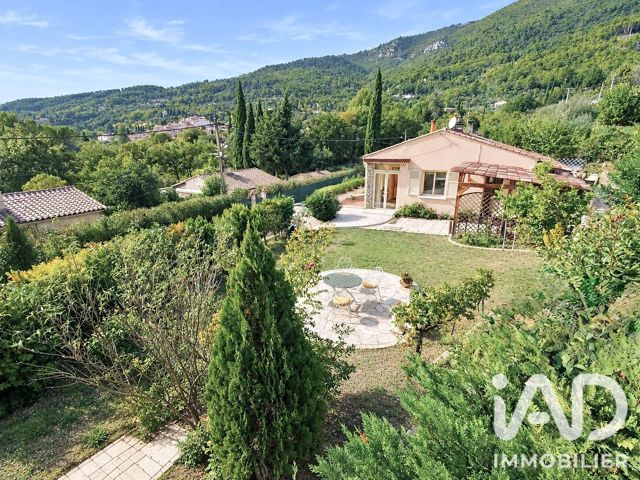 Vente  Maison de 60 m² à Seillans 270 000 euros Réf: SFN-2141048