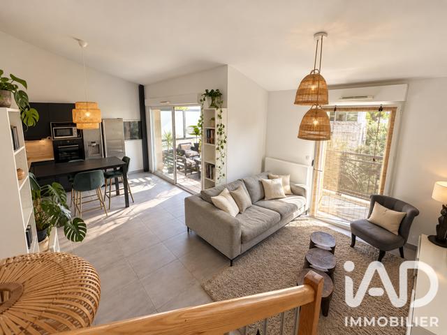 Vente  Appartement F3  de 86 m² à Toulon 374 000 euros Réf: SFN-2147363
