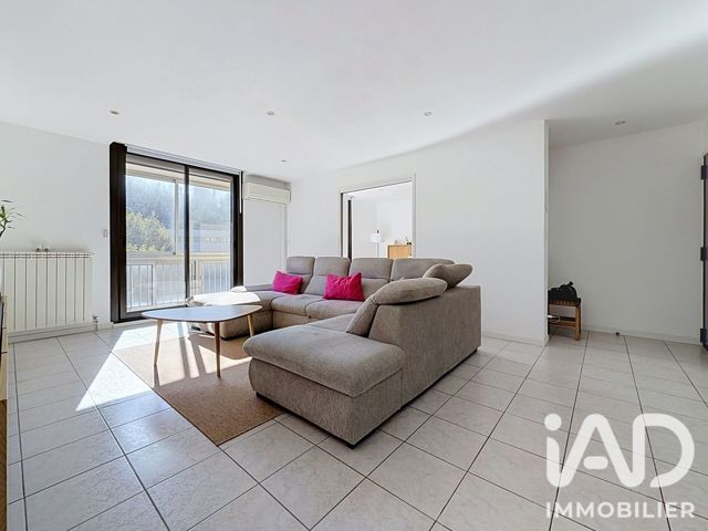 Vente  Appartement F4  de 78 m² à La Seyne 239 000 euros Réf: SFN-2146301