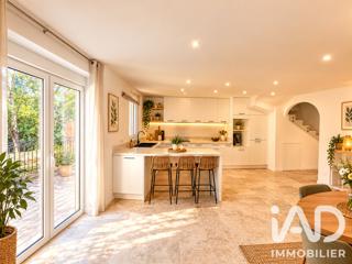Vente  Maison de 100 m² à Cogolin 440 000 euros Réf: SFN-2147963