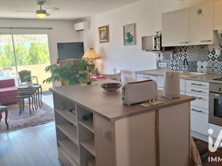 Vente  Appartement F3  de 66 m² à Six-Fours 279 000 euros Réf: SFN-2148136