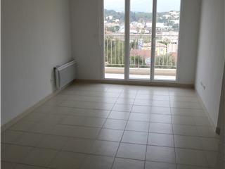 Location  Appartement F2  de 39 m² à La Seyne Gai-Versant 465 euros Réf: SFN-C63