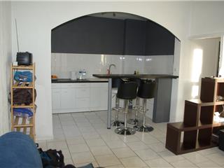 Location  Appartement F2  de 37 m² à La Seyne Centre 450 euros Réf: SFN-1