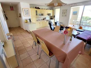 Location Vacances,  Appartement T3  pour 6 personnes à Six-Fours