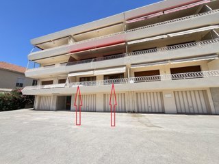 Location Vacances,  Appartement F3  pour 4 personnes à Sanary