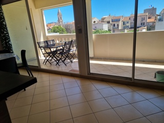 Location Vacances,  Appartement F3  pour 4 personnes à Sanary Centre