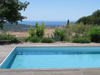 Location Vacances,  Maison pour 6 personnes à Ollioules
