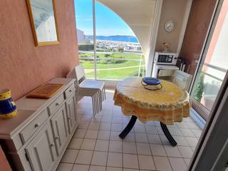 Location Vacances,  Appartement F3  pour 6 personnes à Six-Fours