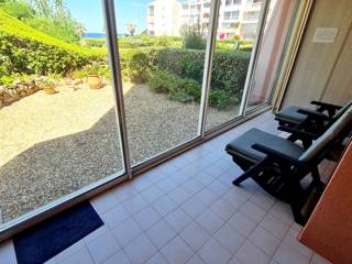 Location Vacances,  Appartement T3  pour 6 personnes à Six-Fours