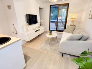 Location Vacances,  Appartement F2  pour 2 personnes à Six-Fours